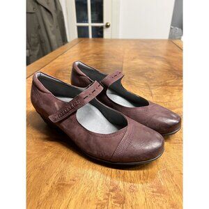 New Abeo Biosystems Women's 9 Plum Purple Mary Jane Leather Heels Twee Cottage